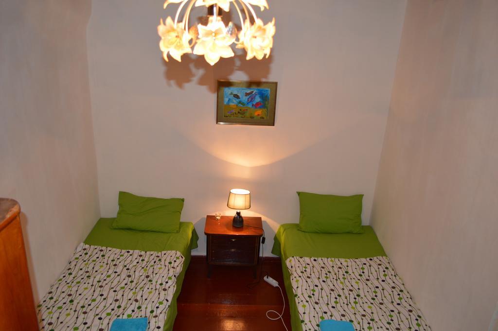 Guest House Nise Tbiliszi Kültér fotó