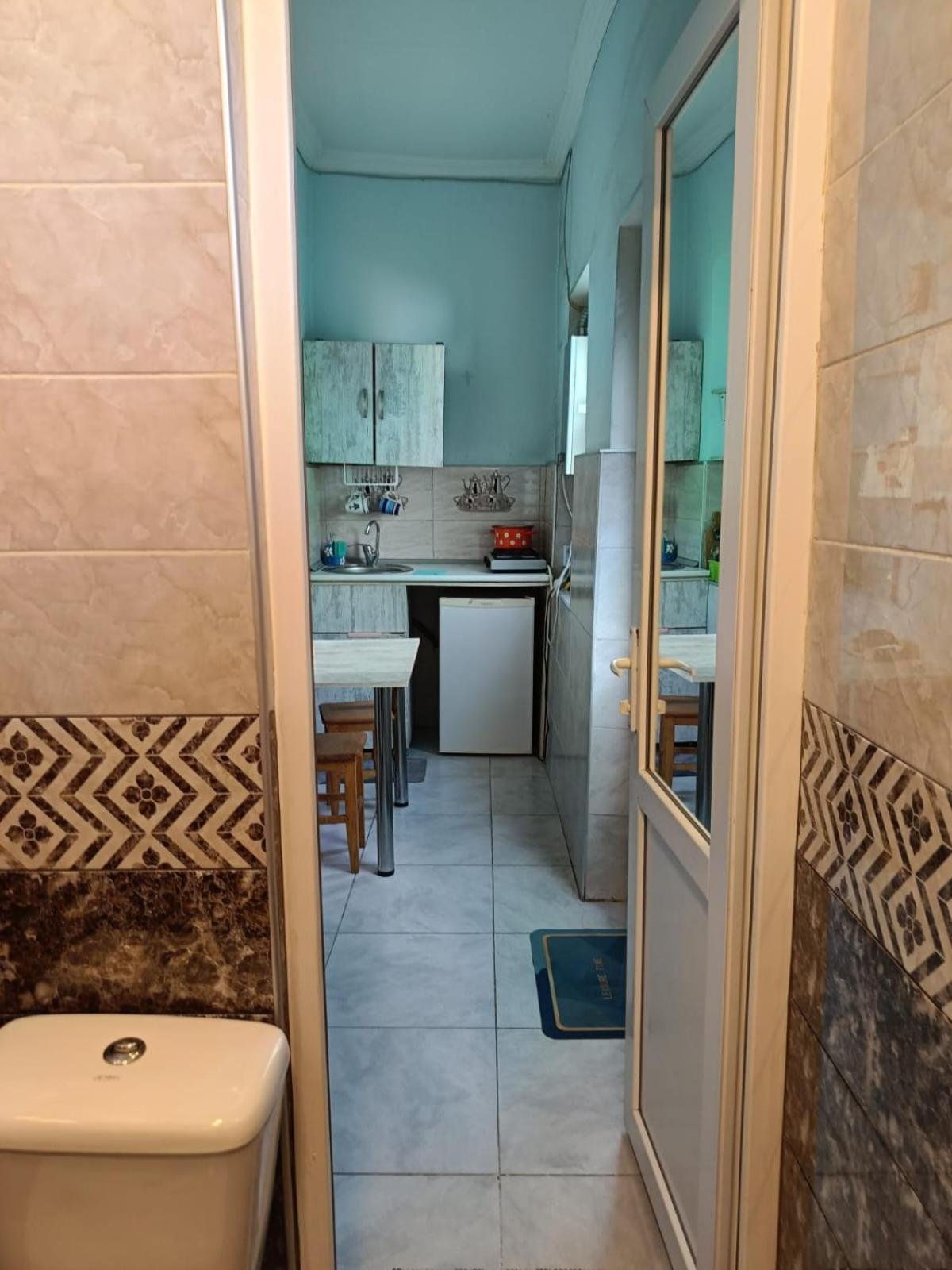 Guest House Nise Tbiliszi Kültér fotó
