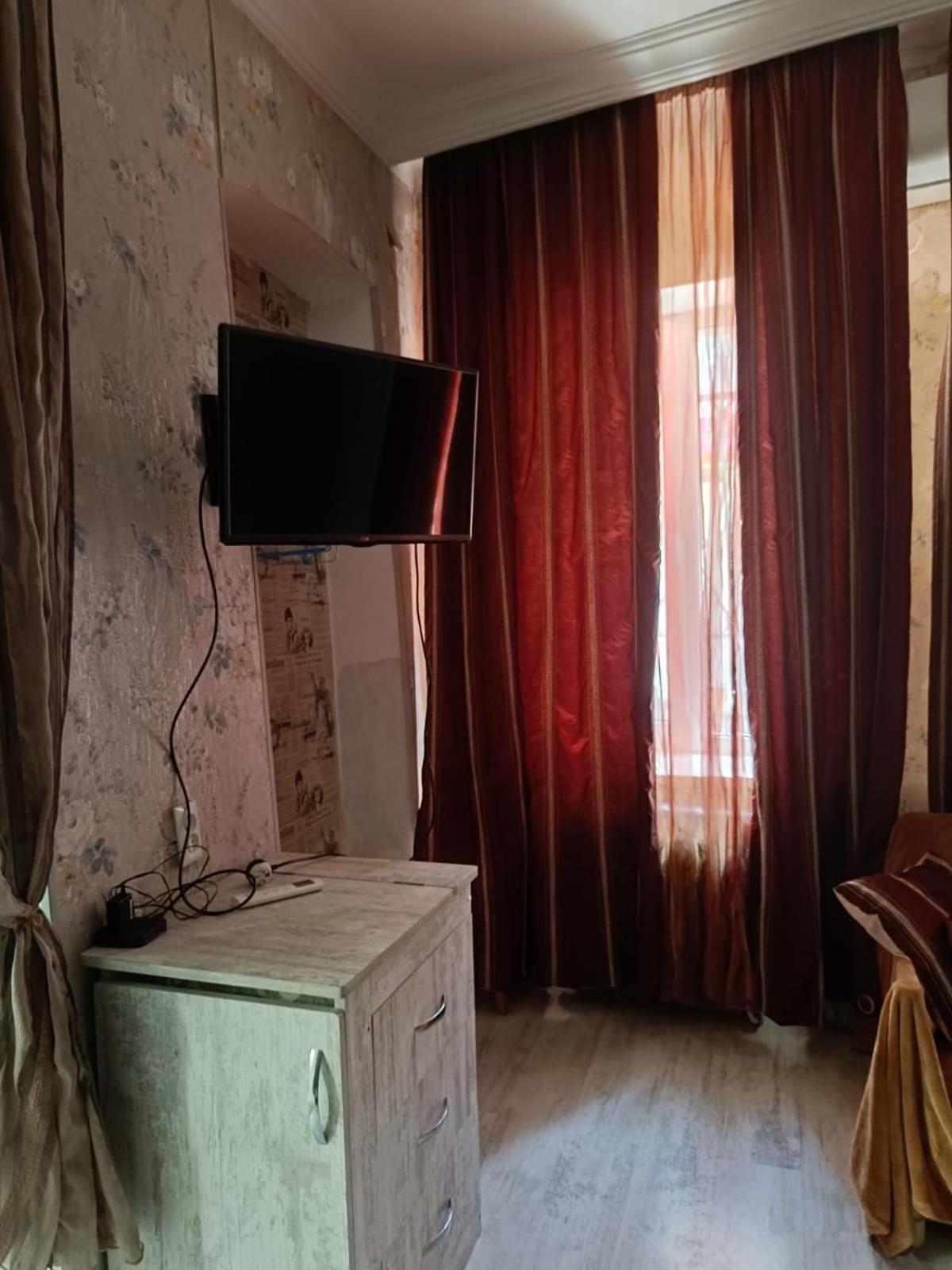 Guest House Nise Tbiliszi Kültér fotó