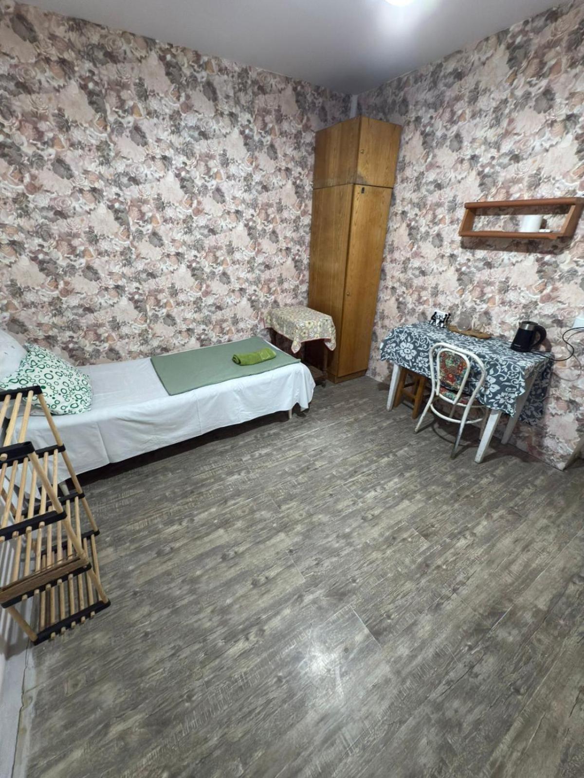 Guest House Nise Tbiliszi Kültér fotó