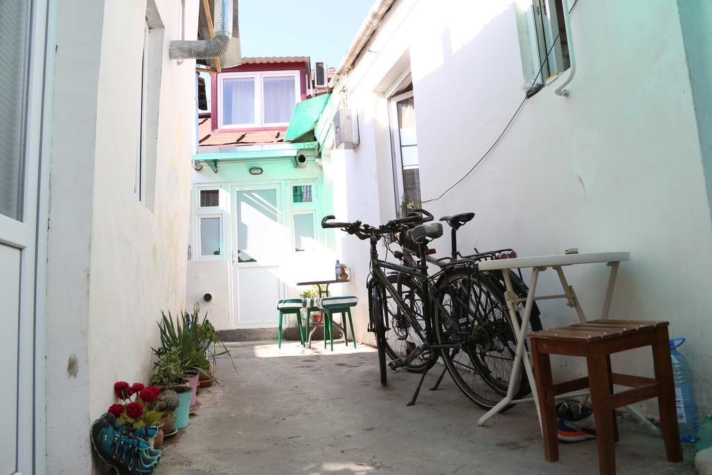 Guest House Nise Tbiliszi Kültér fotó