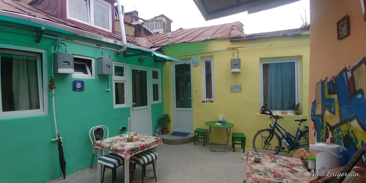 Guest House Nise Tbiliszi Kültér fotó